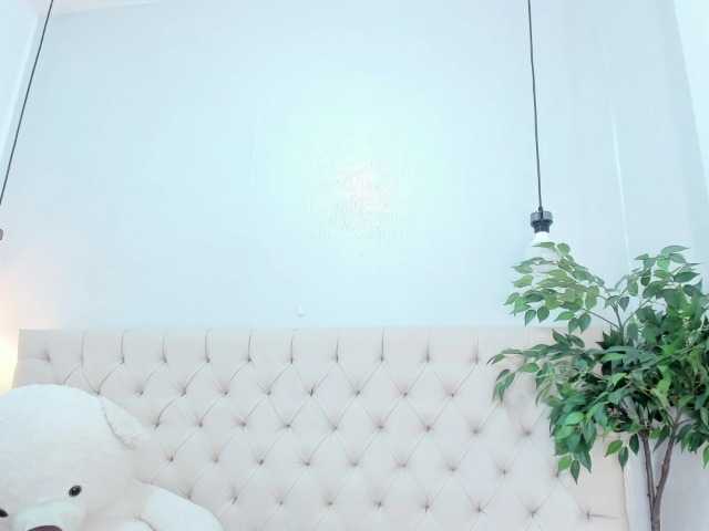 Victoria-Coleman's BongaCams show and profile