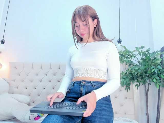 Victoria-Coleman's BongaCams show and profile