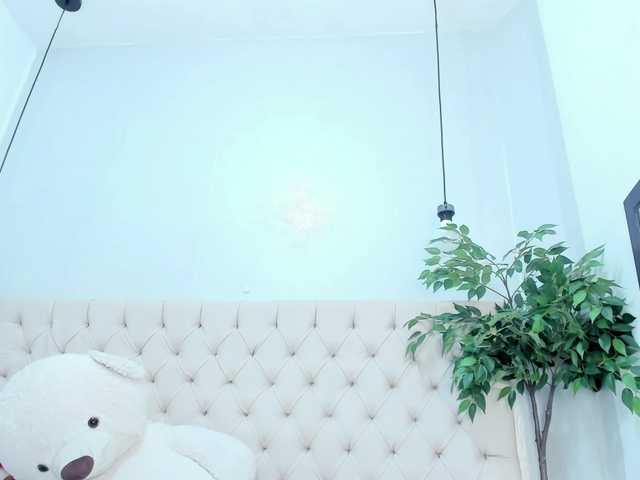 Victoria-Coleman's BongaCams show and profile