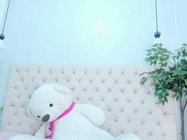 Victoria-Coleman Live Cam on BongaCams