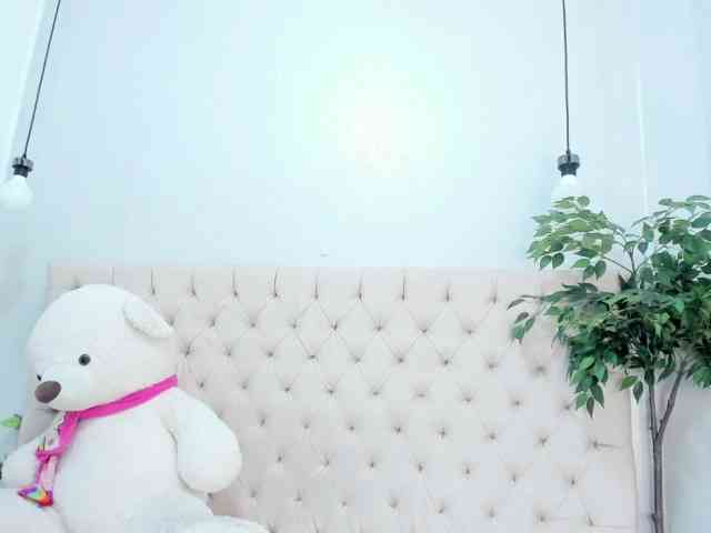 Victoria-Coleman webcam