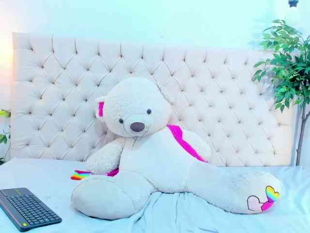 Victoria-Coleman webcam