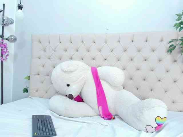 Victoria-Coleman webcam