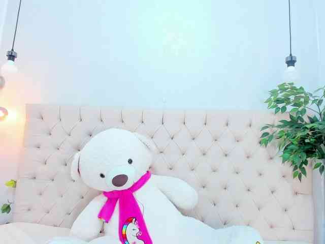 Victoria-Coleman webcam