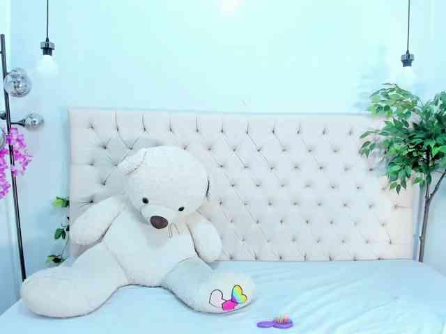 Victoria-Coleman webcam