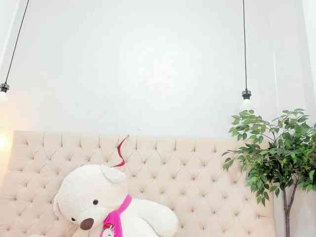 Victoria-Coleman webcam