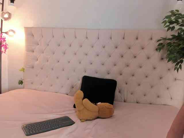 Victoria-Coleman webcam