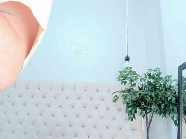 Victoria-Coleman webcam