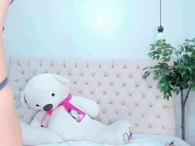 Victoria-Coleman webcam