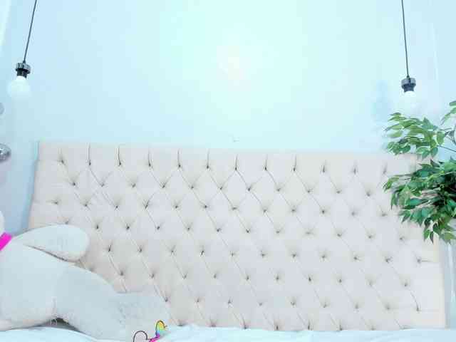 Victoria-Coleman webcam