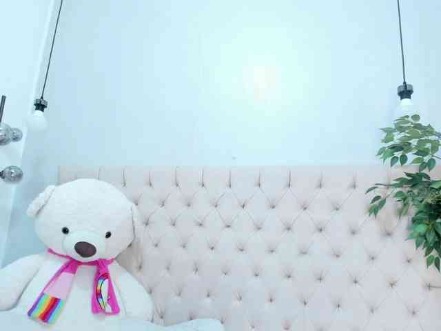 Victoria-Coleman webcam