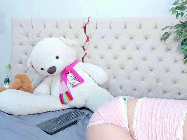 Victoria-Coleman webcam