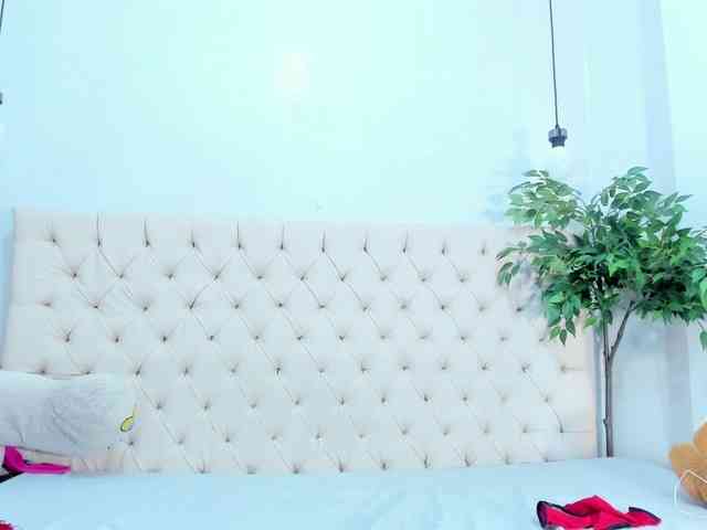 Victoria-Coleman webcam