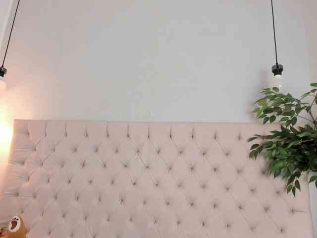 Victoria-Coleman webcam