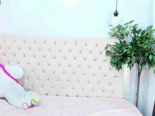 Victoria-Coleman webcam