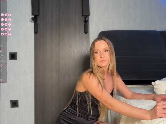 Peeach live cam profile