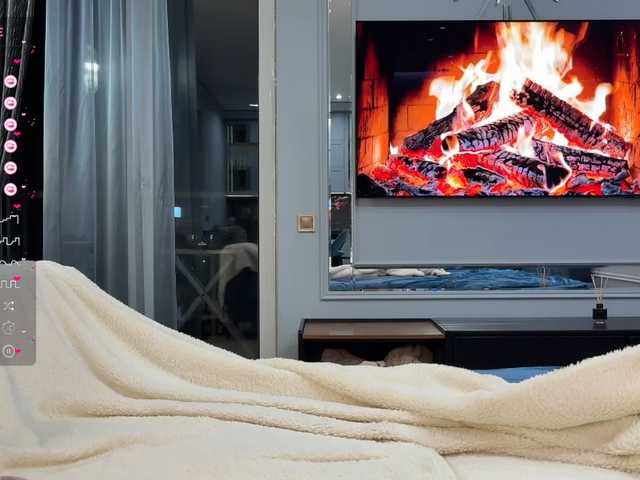 Peeach's BongaCams show and profile