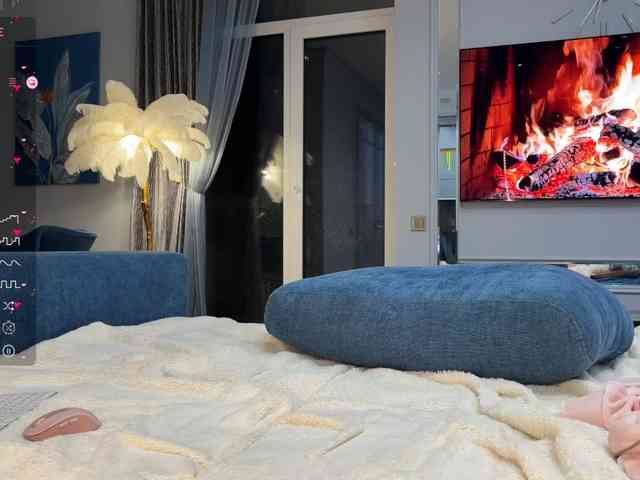 Peeach Live Webcam on BongaCams