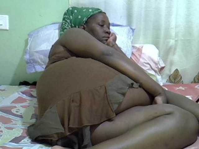 Sexxydivey1's BongaCams show and profile