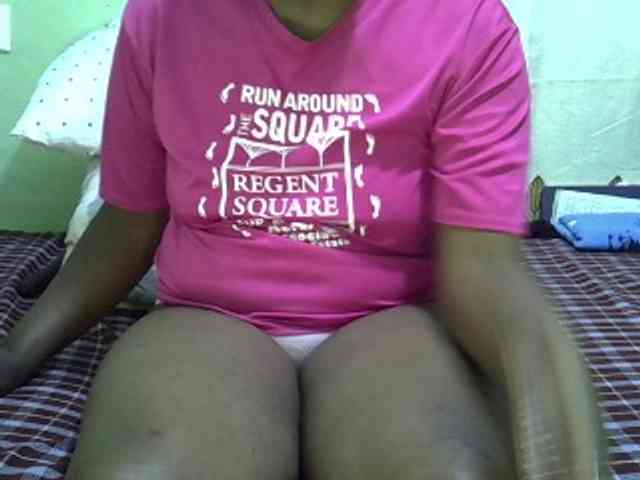 Sexxydivey1 Live Webcam on BongaCams