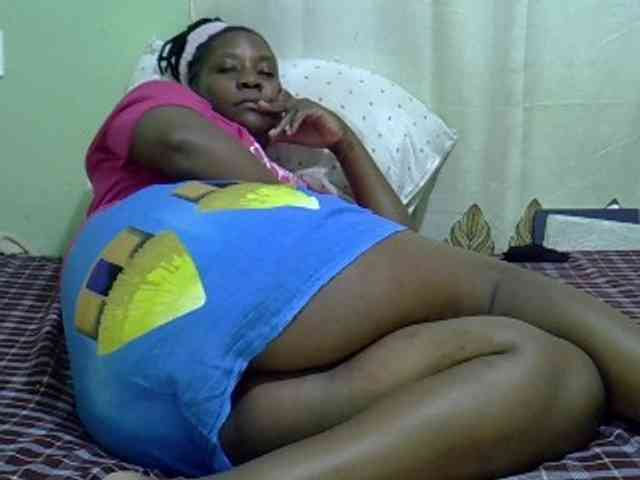 Sexxydivey1 Live Webcam on BongaCams