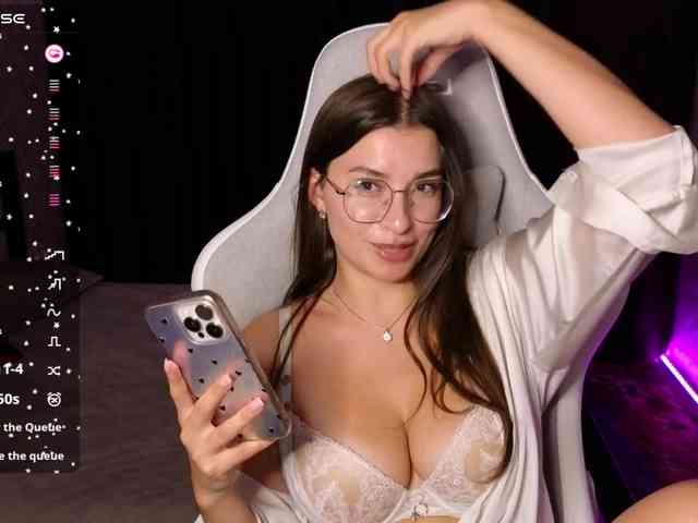 HailySue webcam