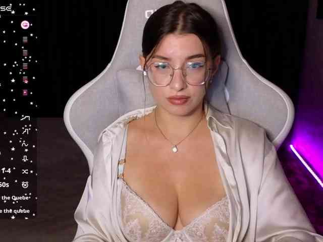 HailySue webcam