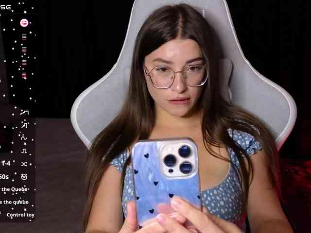 HailySue webcam