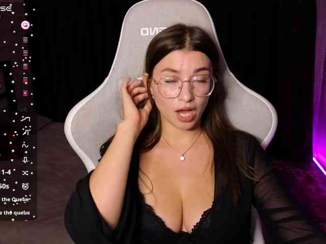 HailySue webcam