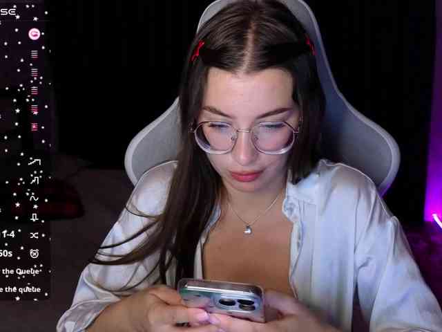 HailySue webcam