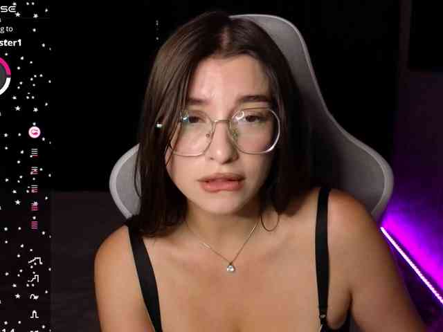 HailySue webcam
