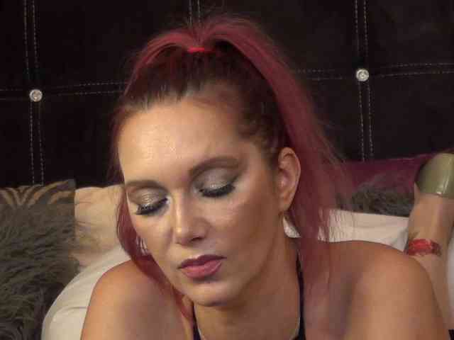 NicoleSinn webcam