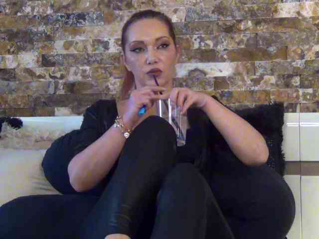 NicoleSinn webcam