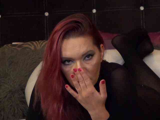 NicoleSinn webcam