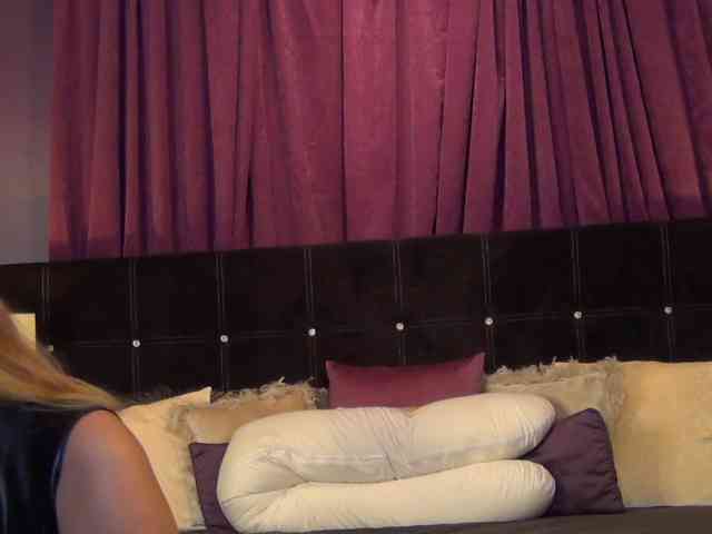 NicoleSinn webcam