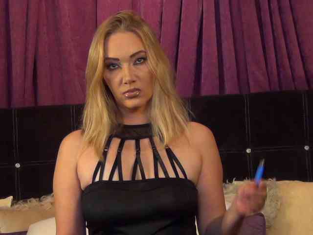 NicoleSinn webcam