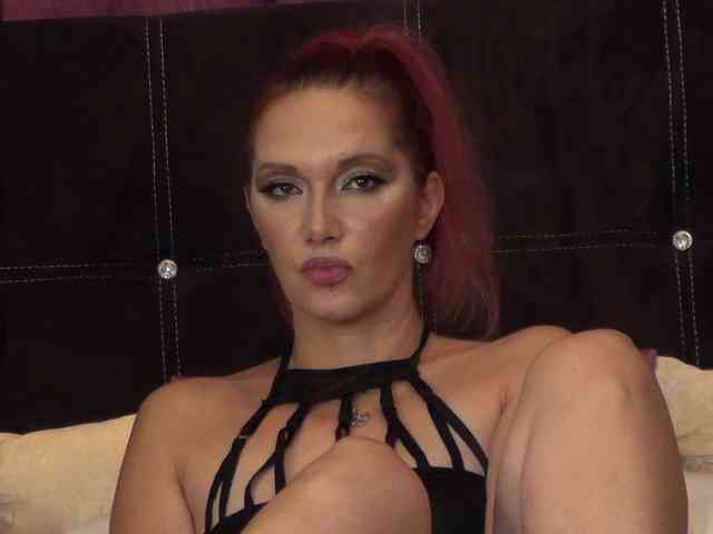NicoleSinn webcam
