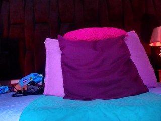 naomi-k Porn Show
