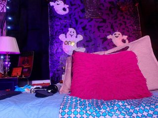 naomi-k Porn Show