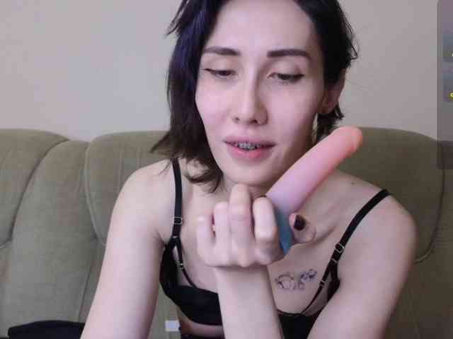 Nikavaynya Live Webcam on BongaCams