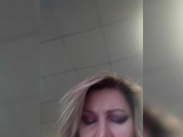 LagoonJoy's BongaCams show and profile