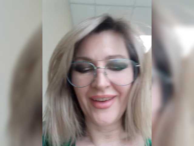 LagoonJoy's BongaCams show and profile