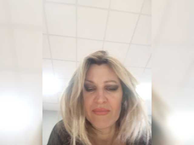 LagoonJoy's BongaCams show and profile