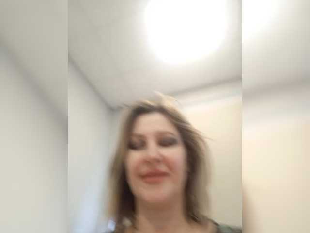 LagoonJoy's BongaCams show and profile