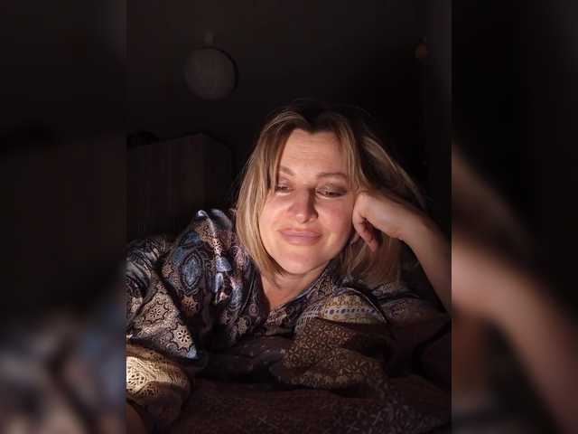 LagoonJoy's BongaCams show and profile