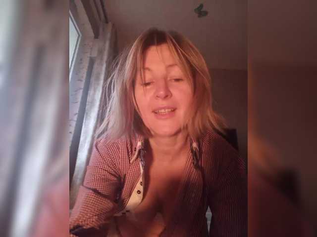 LagoonJoy's BongaCams show and profile