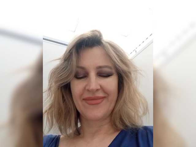 LagoonJoy's BongaCams show and profile