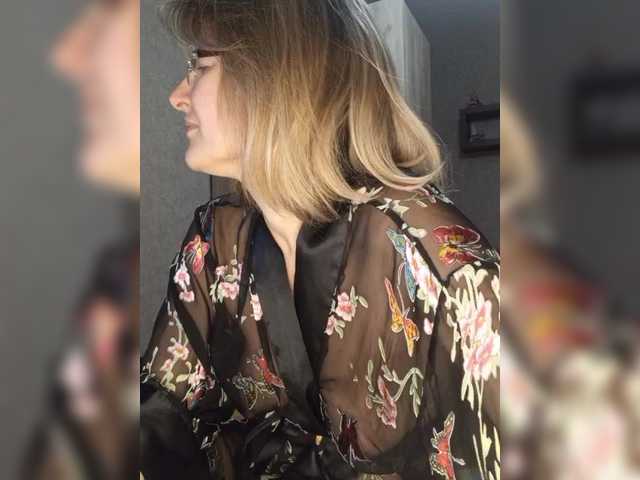 LagoonJoy's BongaCams show and profile