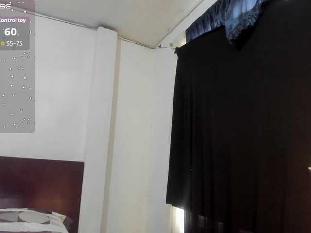 latinaStepStar from BongaCams