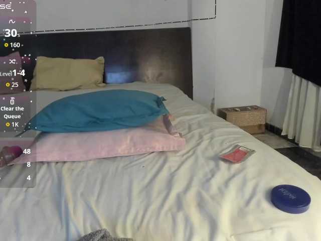 latinaStepStar's BongaCams show and profile